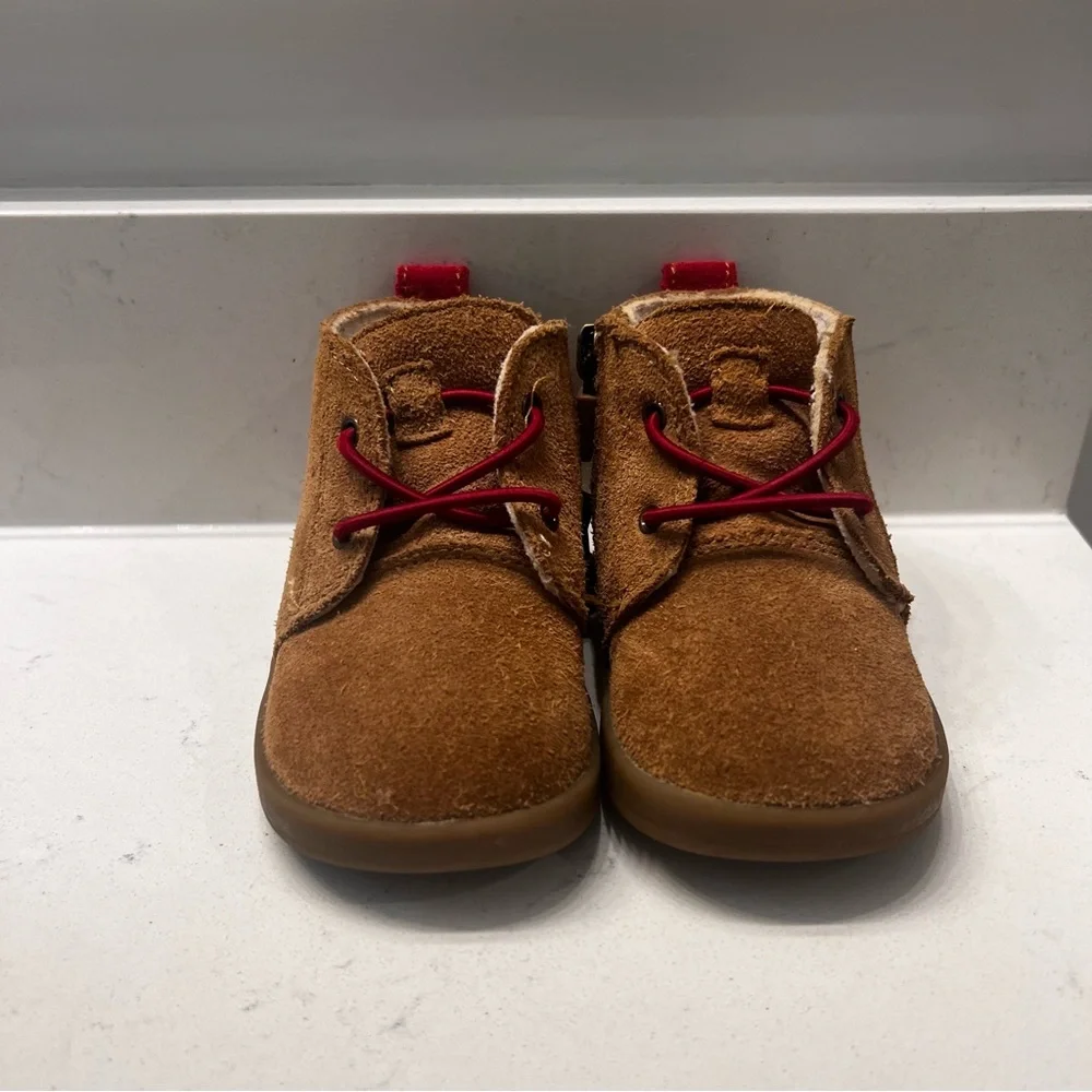 Infant Ugg Chukka Boot - Picture 4 of 8